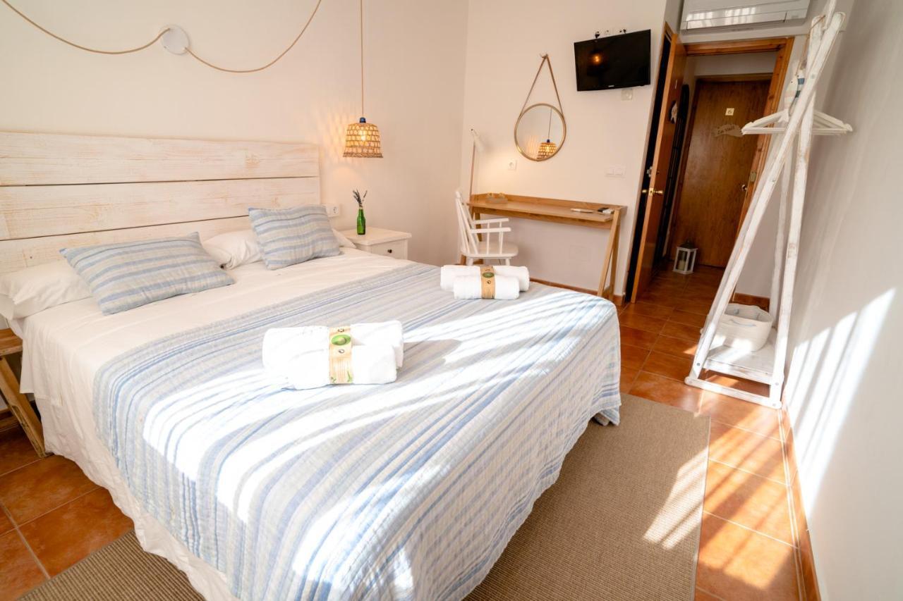 Hostal Sa Posada Set Cales ثيوداديلا المظهر الخارجي الصورة